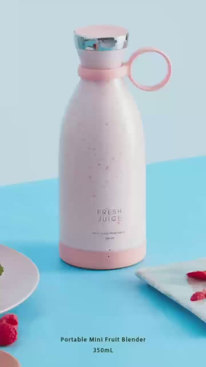 Mini Travel Juicer | Perfect for Fitness, Workouts & Healthy Living